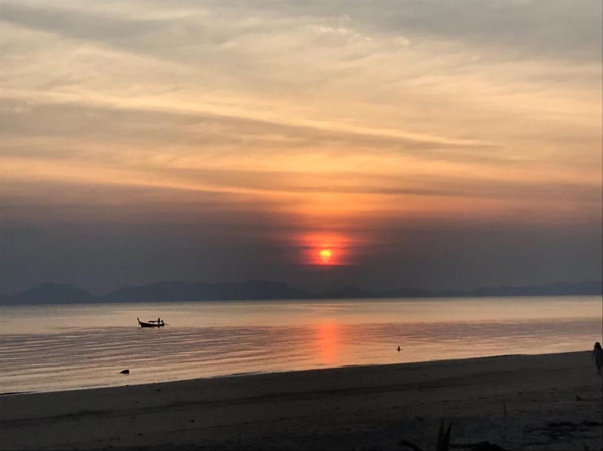 Sino Siam Hotel Klong Muang Beach Dış mekan fotoğraf